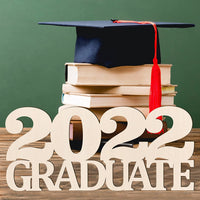 Haooryx 2PCS Class of 2022 Wooden Signs 2022 Graduate Photo Booth Props Senior Congrats Grad Pictures Prop Back to School Hanging Wood Cutout Sign Class Graduation Party Decorative Ornaments